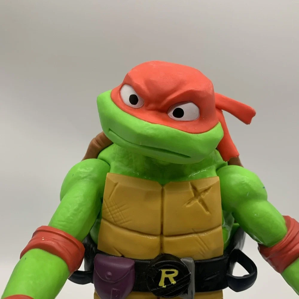 Teenage Mutant Ninja Turtles Raphael‎ Collectible Figure Red Mask 'R' Belt
